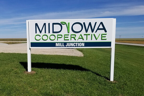 Mid Iowa Cooperative Post and Panel