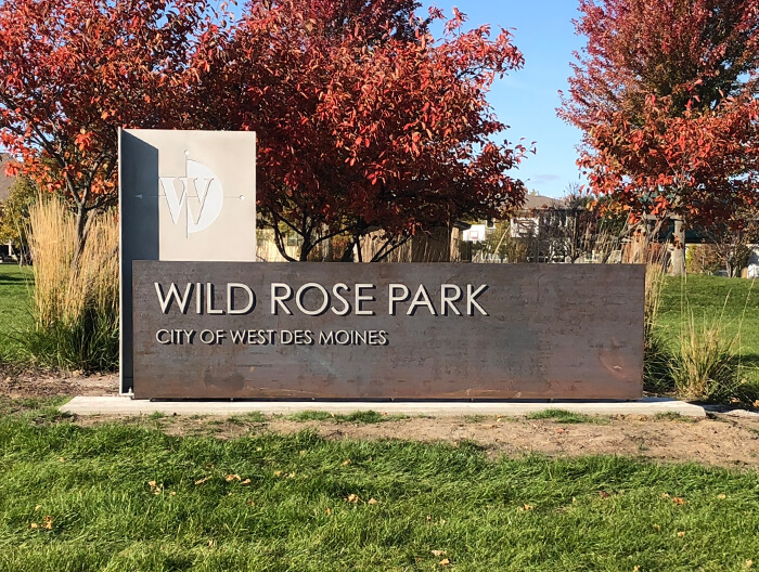 Des Moines Parks Monument Sign