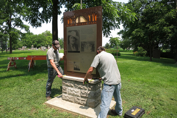 Install Henry Walker Park