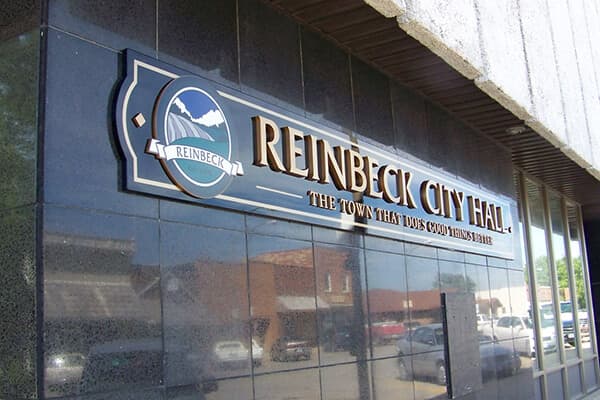 Reinbeck City Hall - Routed Aluminum & Sintra