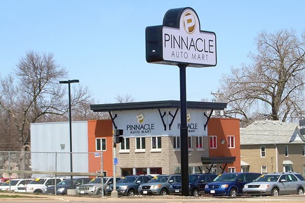 Pinnacle Auto Mart