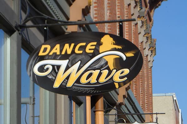 Dance Wave