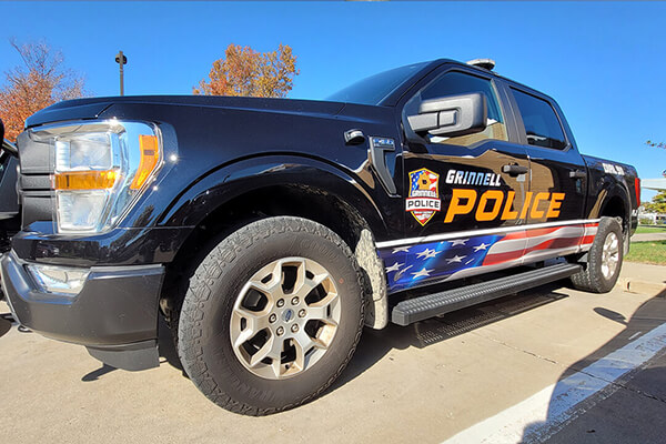 Grinnell Police Vehicle Graphics