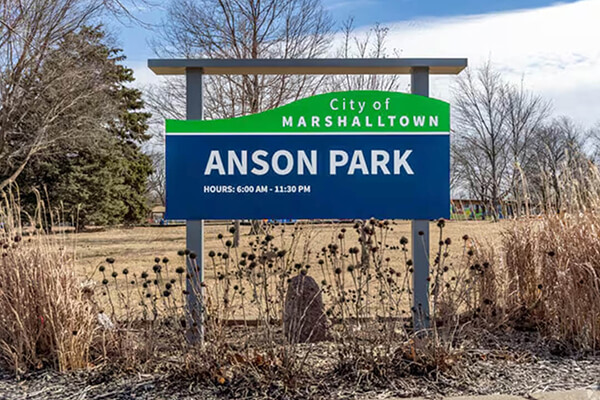 Marshalltown Parks - Post & Panel