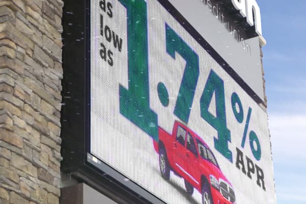 Electronic Displays